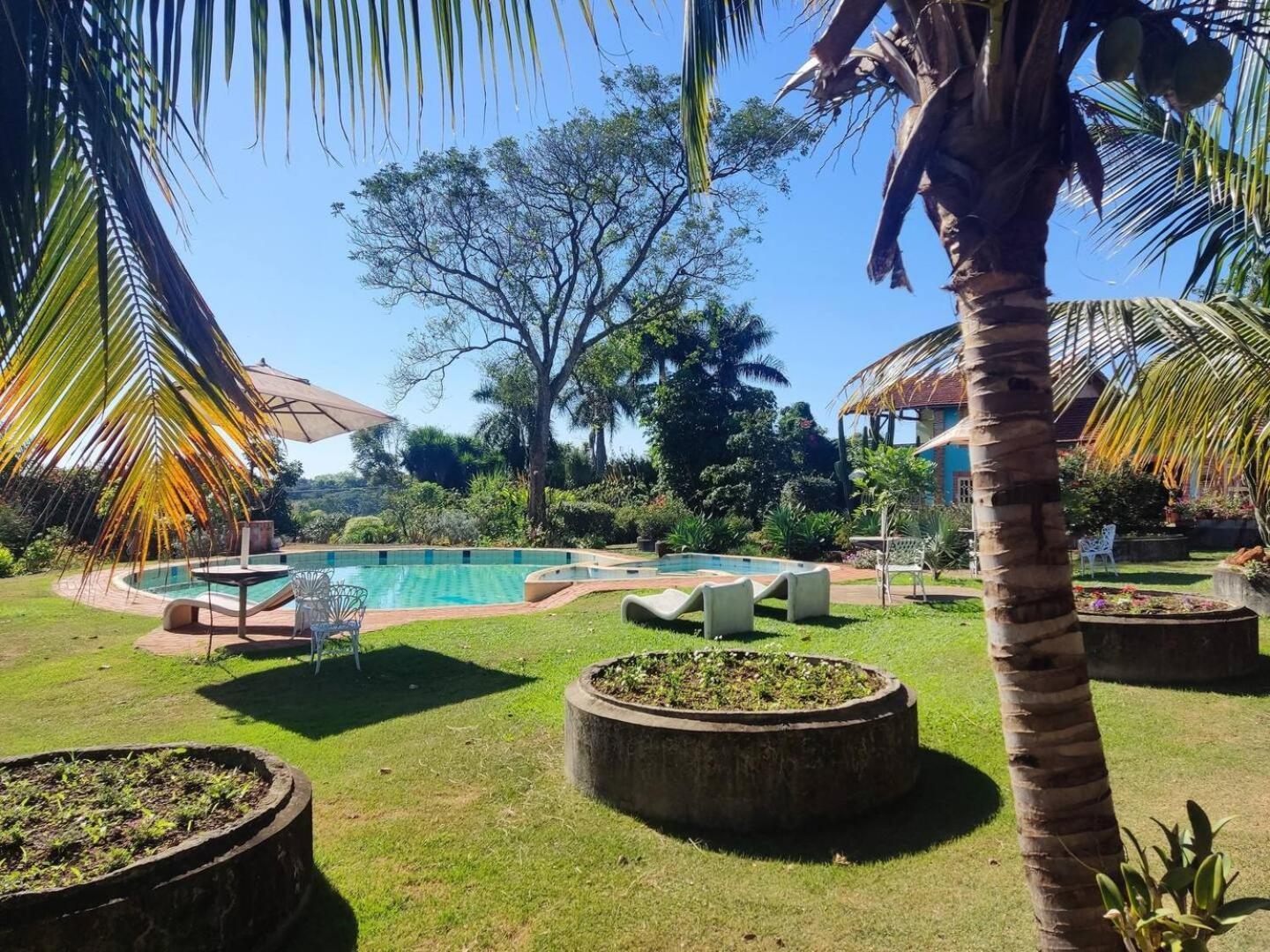 Parque Paraiso Das Flores Оламбра Экстерьер фото